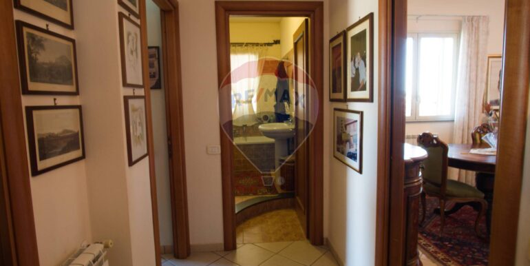 20251106173856-999262-8