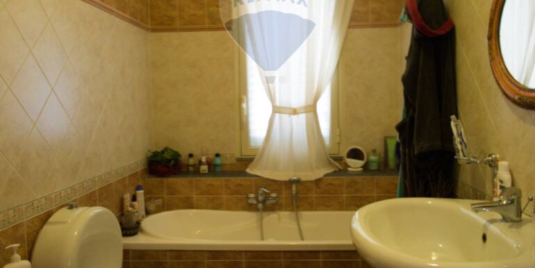 20251106173902-999262-9