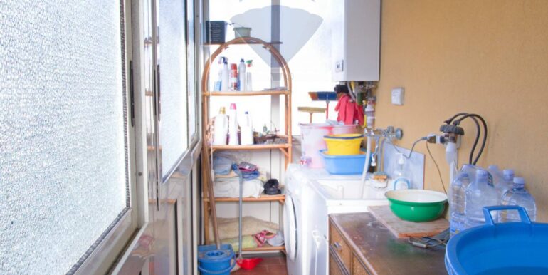 20251106173952-999262-19