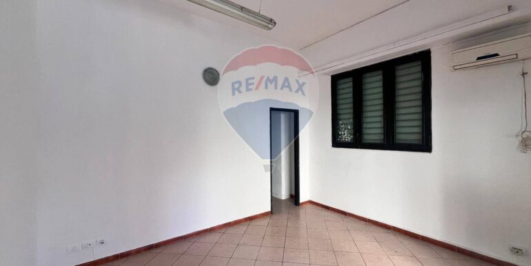 20251106181930-999277-1