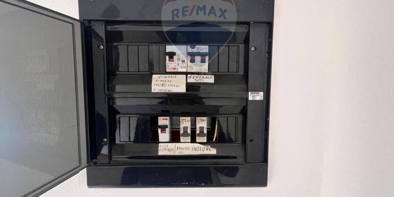 20251106181949-999277-10