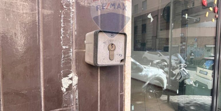 20251106181956-999277-13