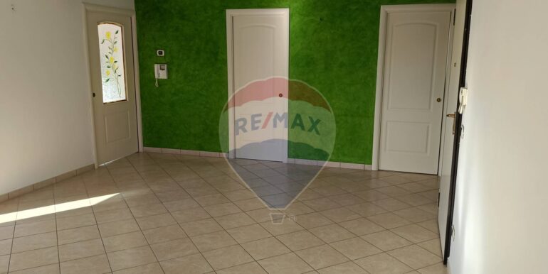 20251106182742-999245-3