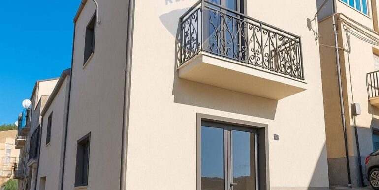 20251106183746-905216-26