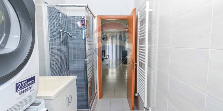 20251106192227-994544-6