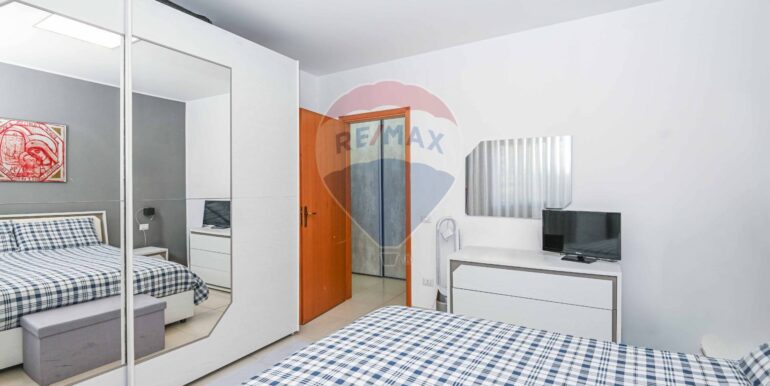 20251106192300-994544-14