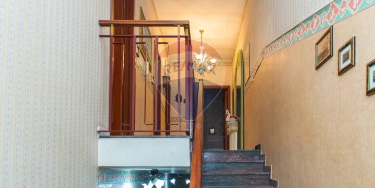 20251106192557-999292-6