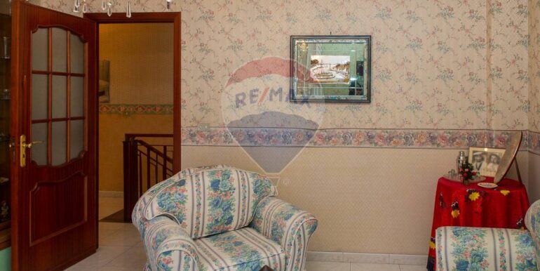 20251106192616-999292-12