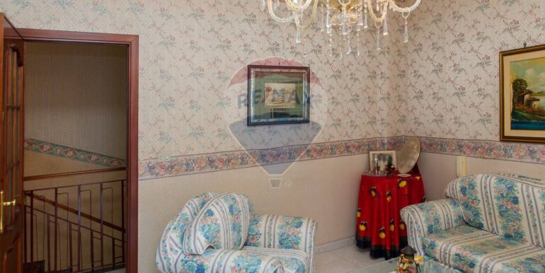 20251106201915-999299-12