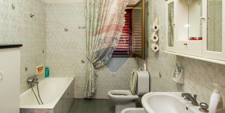 20251106201920-999299-14