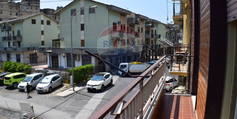 20251106202325-999193-10