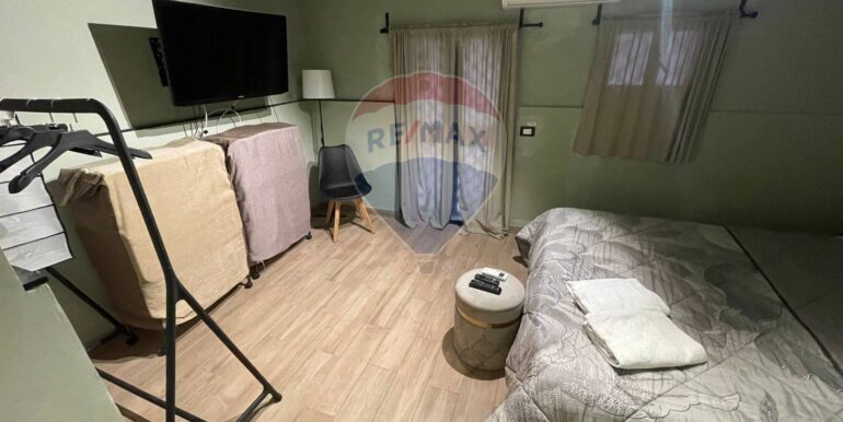 20251107110714-999317-10