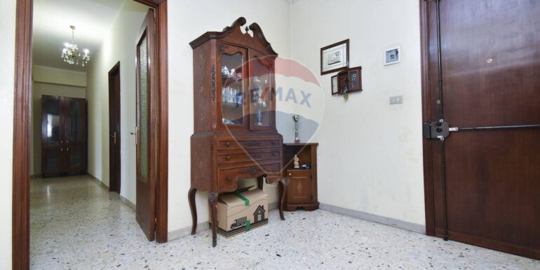 20251107114251-999347-10