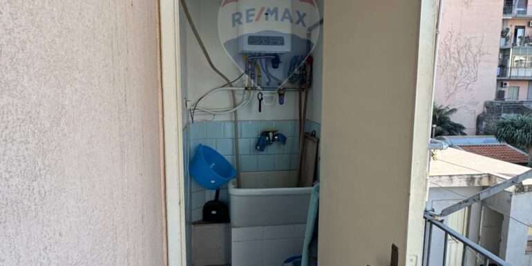 20251107163259-999375-6