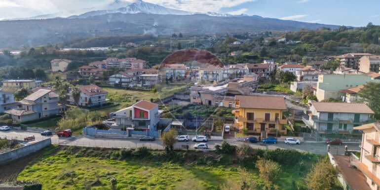 20251107165645-999454-0