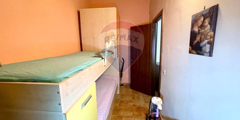 20251107183354-999494-6