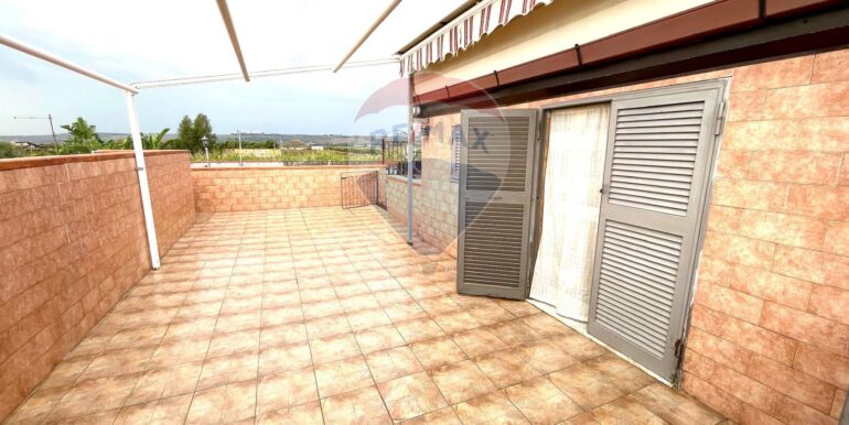 20251107184508-999494-15