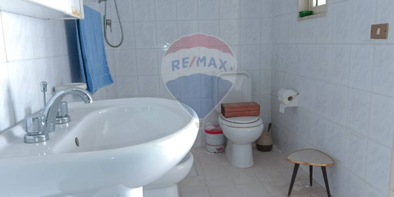 20251107184754-999384-1