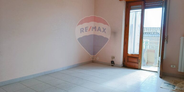 20251107184818-999384-9