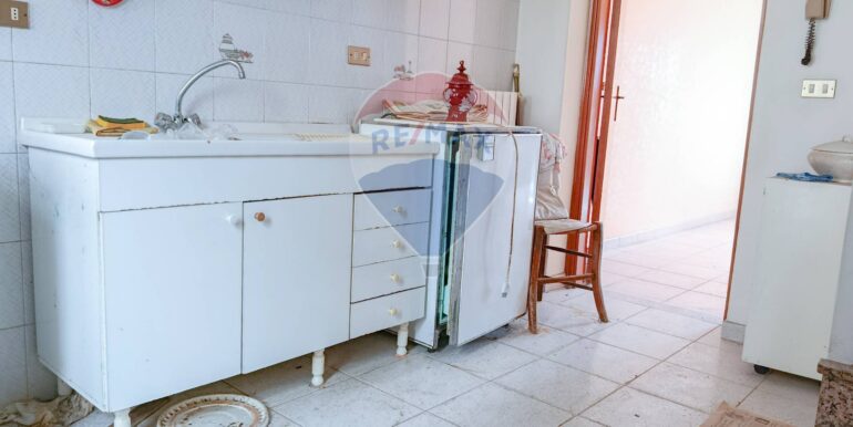 20251107184824-999384-11