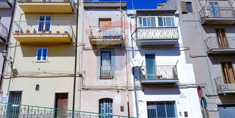 20251107184831-999384-13