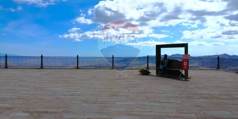 20251107184835-999384-14