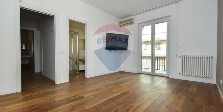 20251107191848-999485-13