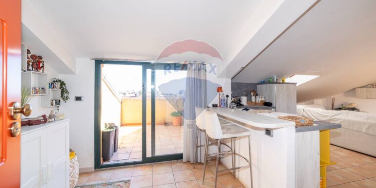 20251107202007-999681-5