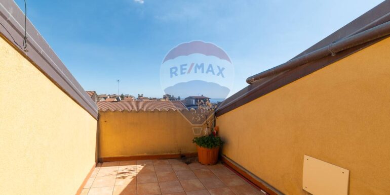 20251107202010-999681-6