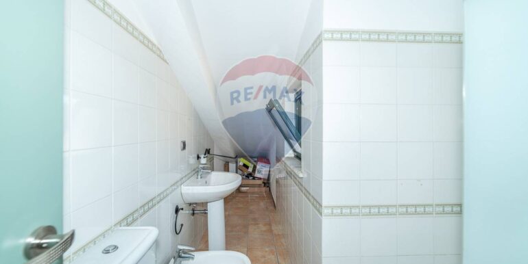 20251107202027-999681-13