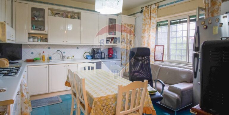 20251107204214-997097-6