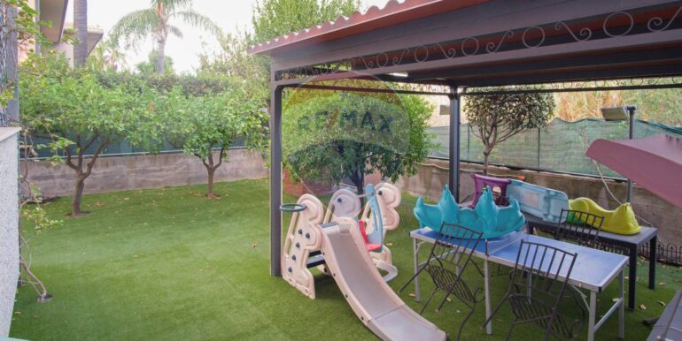 20251107204327-997097-22