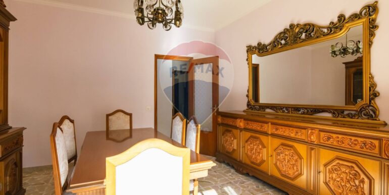 2025110783934-958774-12