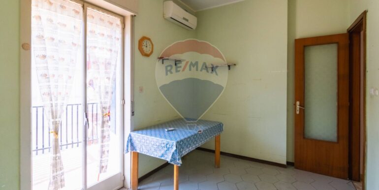 2025110783945-958774-16