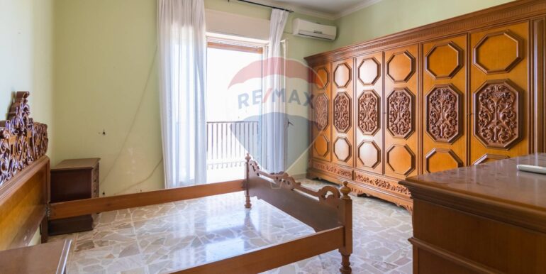 2025110783953-958774-19