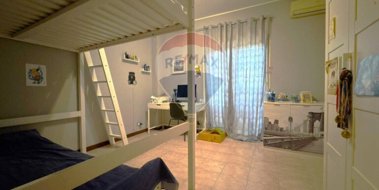 20251108115246-999711-28