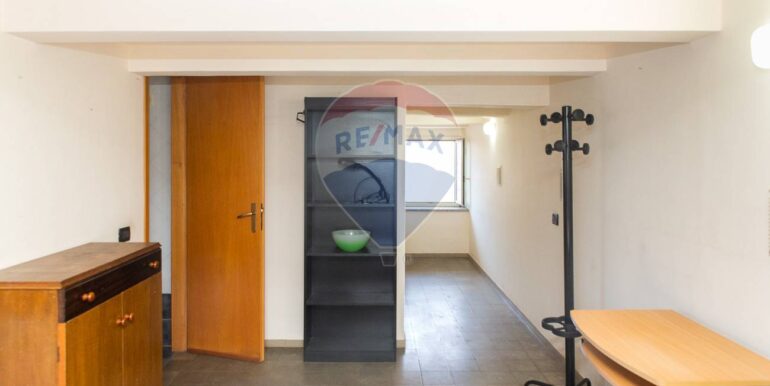 20251108121917-994693-5