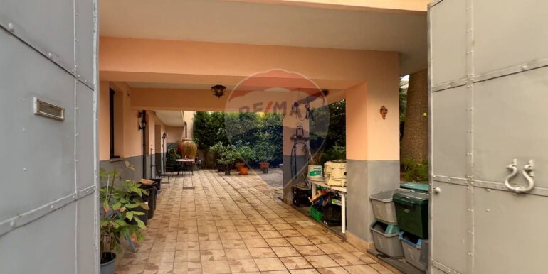 20251108121940-994693-14