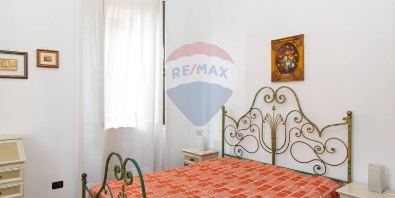 20251108121951-994693-18