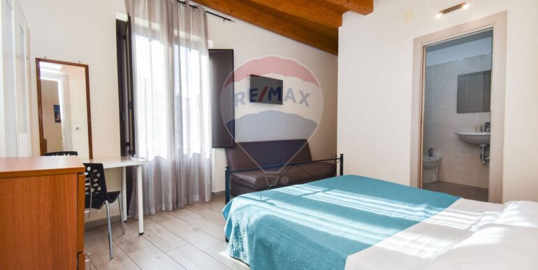 20251108141501-999729-26