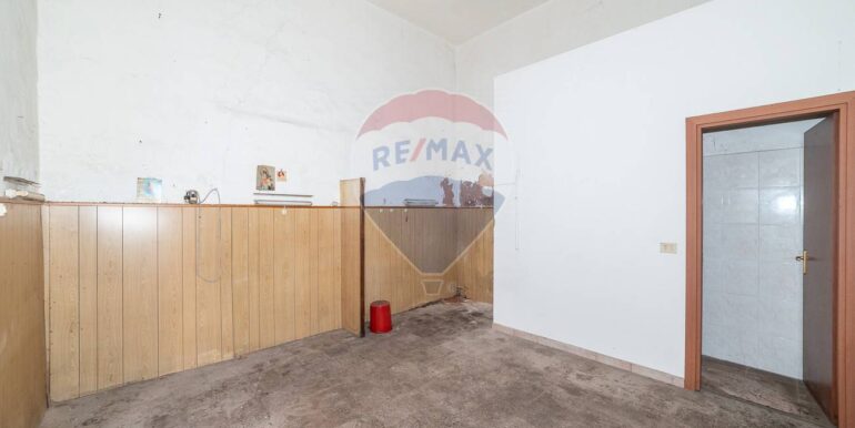 2025110874849-999693-19