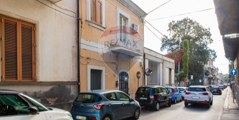 20251109174828-994495-4