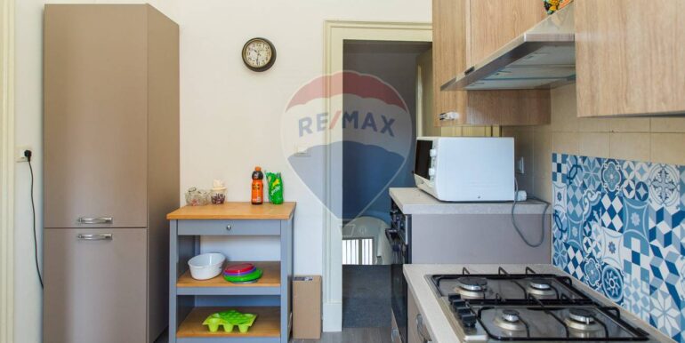 20251109174841-994495-8