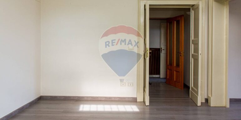 20251109174900-994495-14