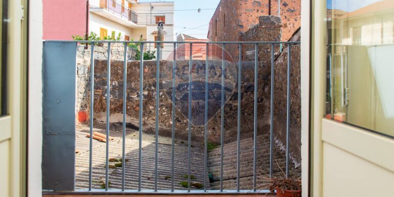 20251109174917-994495-20