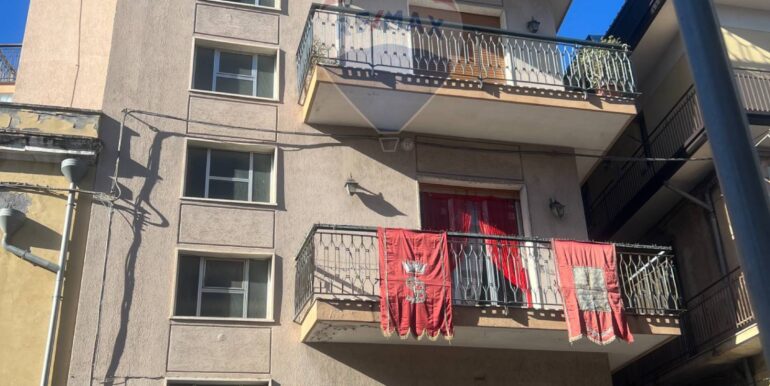 20251109190652-999769-2