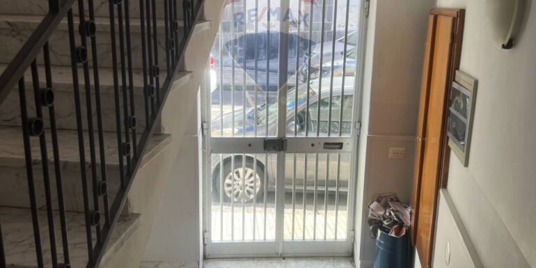 20251109190708-999769-7