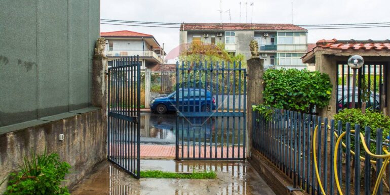 20251110102116-999804-5