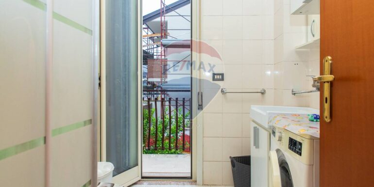 20251110102232-999804-29