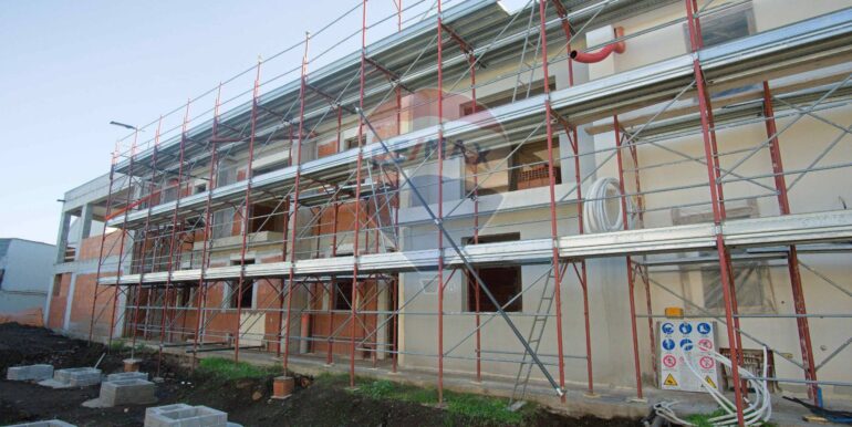 20251110103106-999315-13